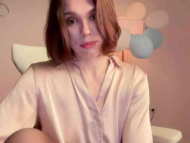StacyLuxxe webcam