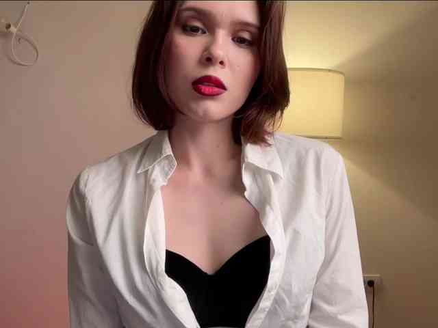 StacyLuxxe webcam
