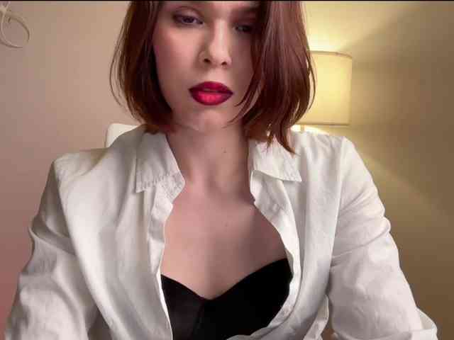 StacyLuxxe webcam
