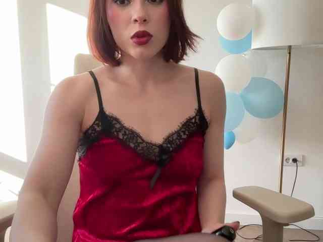 StacyLuxxe webcam