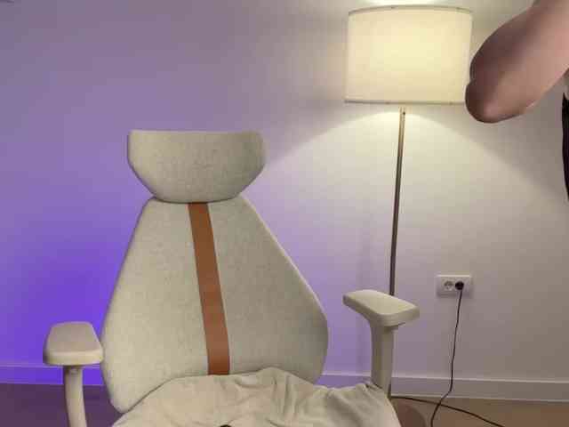 StacyLuxxe webcam