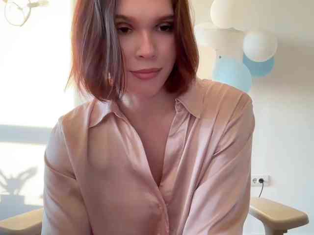 StacyLuxxe webcam
