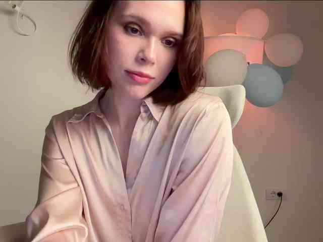 StacyLuxxe webcam