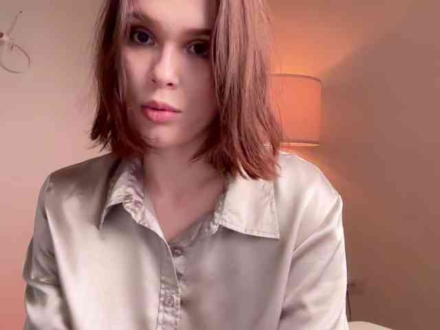 StacyLuxxe webcam
