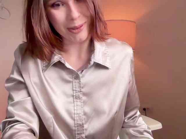 StacyLuxxe webcam