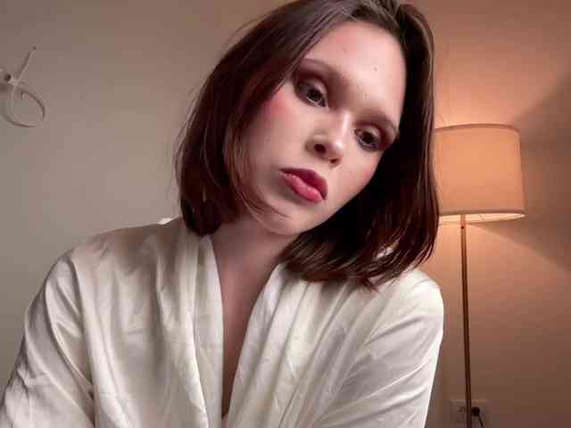 StacyLuxxe webcam