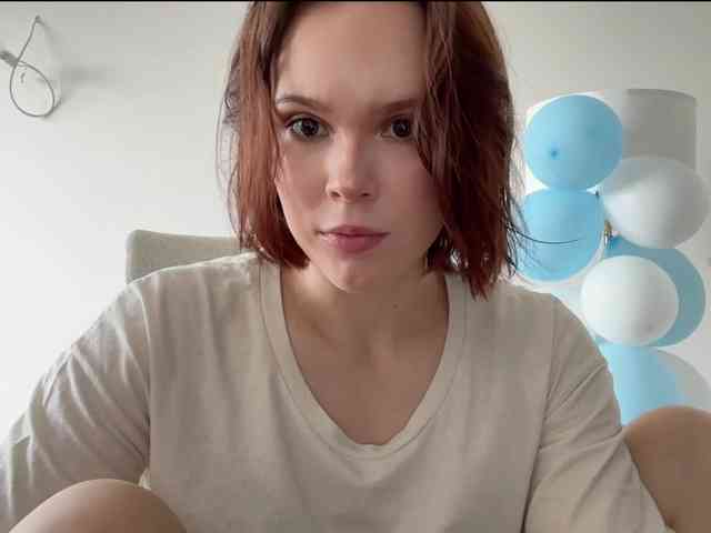 StacyLuxxe webcam