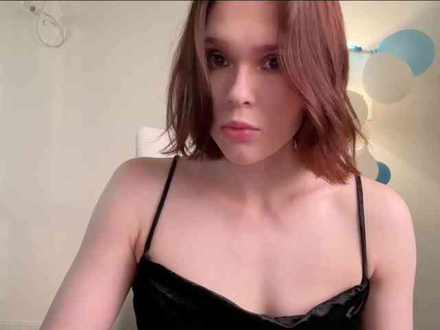 StacyLuxxe webcam