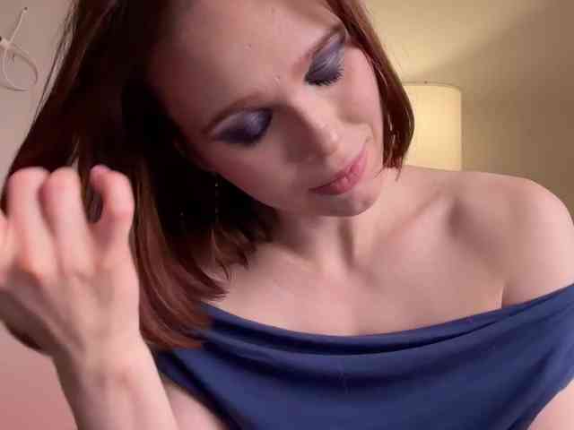 StacyLuxxe webcam