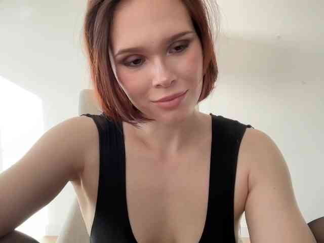 StacyLuxxe webcam
