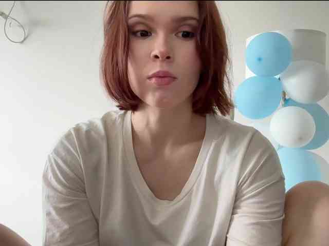 StacyLuxxe webcam