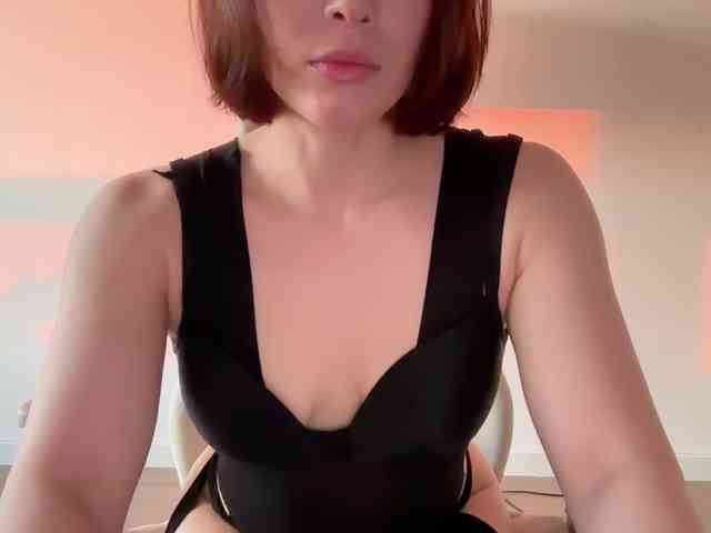 StacyLuxxe webcam