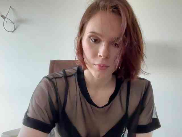 StacyLuxxe webcam