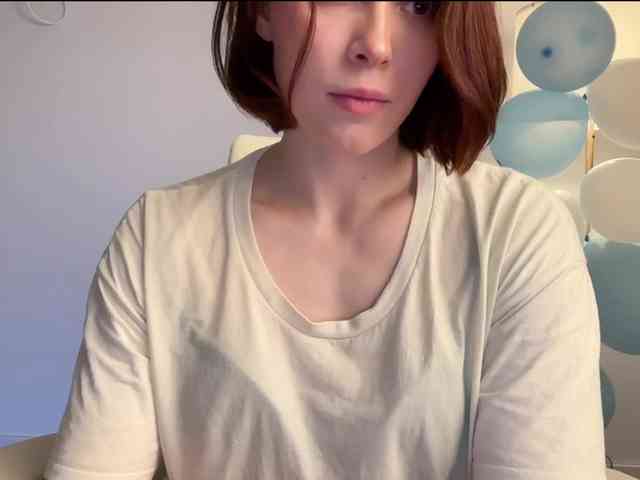 StacyLuxxe webcam
