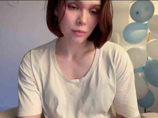 StacyLuxxe webcam