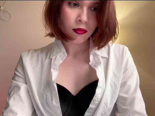 StacyLuxxe webcam