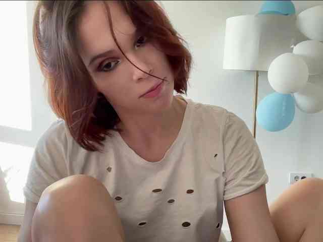 StacyLuxxe webcam