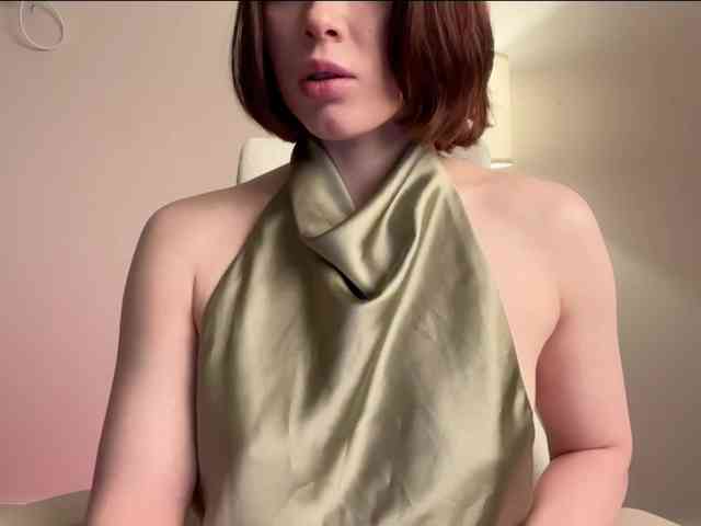 StacyLuxxe webcam