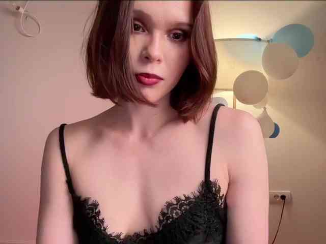 StacyLuxxe webcam