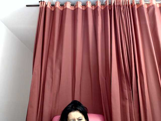 Mariahelena, 42 y/o - Live Cam on BongaCams