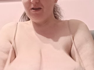 LadyAlma Porn Show