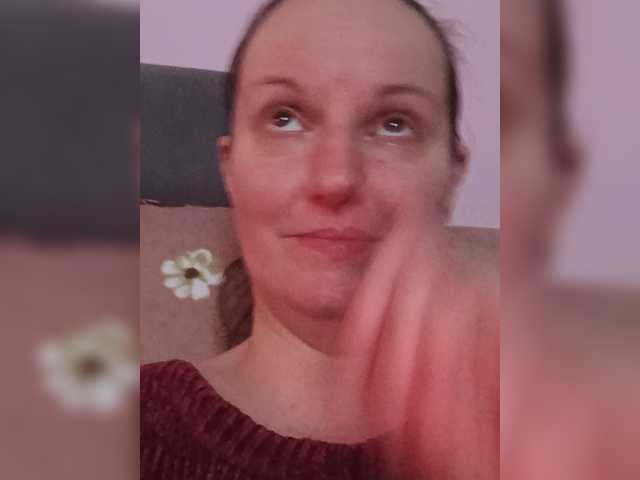 LadyAlma live cam on BongaCams