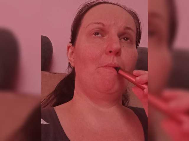 LadyAlma live cam on BongaCams