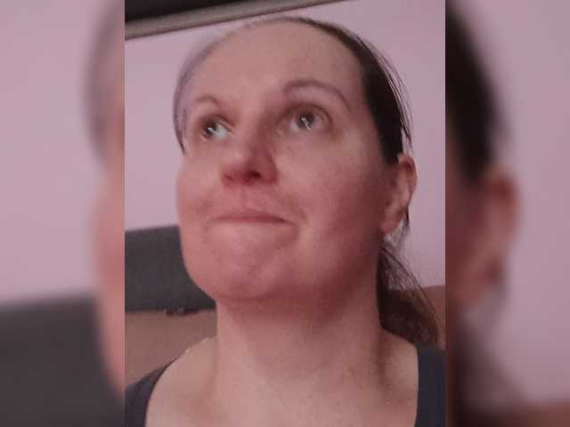 LadyAlma live webcam show
