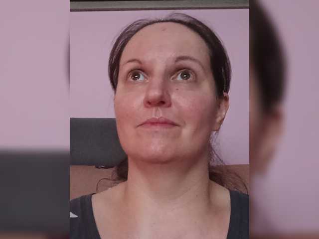 LadyAlma live cam on BongaCams