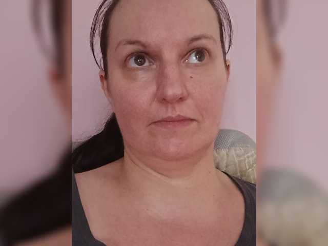 LadyAlma live webcam show