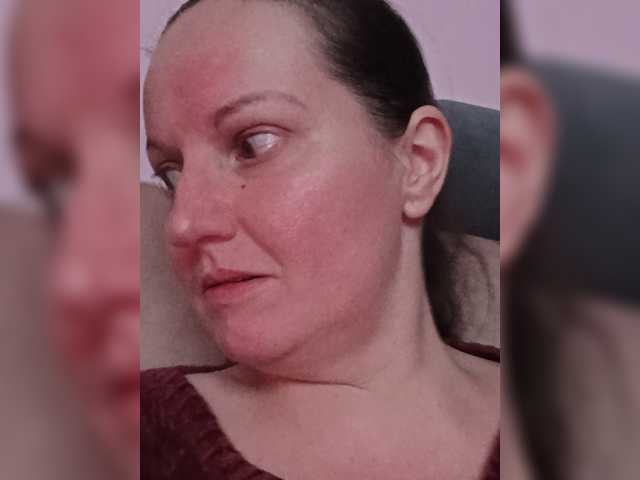LadyAlma, en vivo ahora en BongaCams