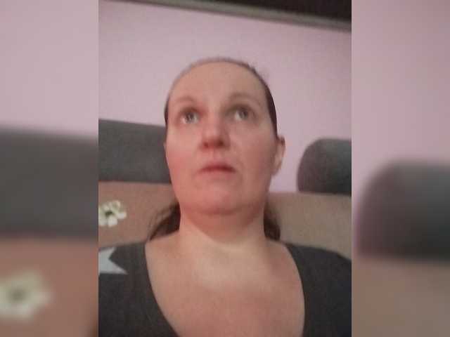 LadyAlma live cam on BongaCams