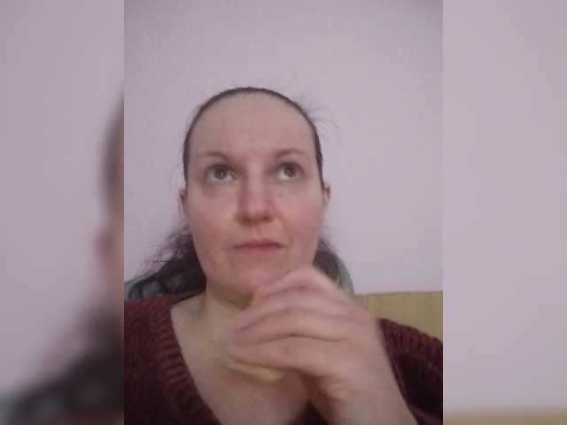 LadyAlma, en vivo ahora en BongaCams