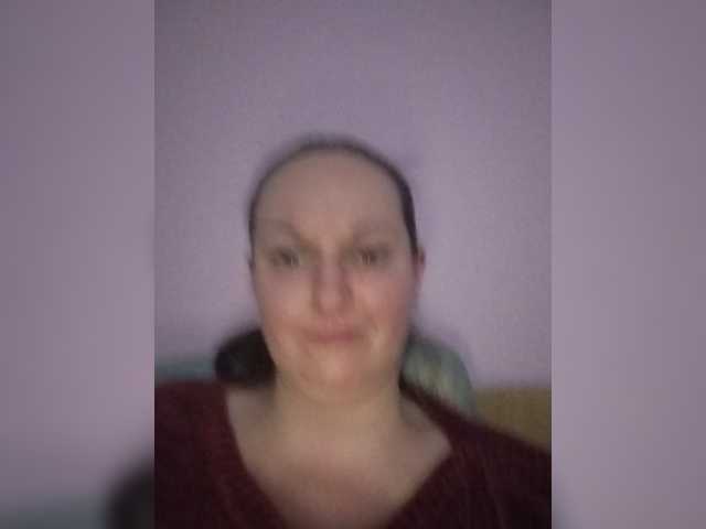 LadyAlma live cam preview