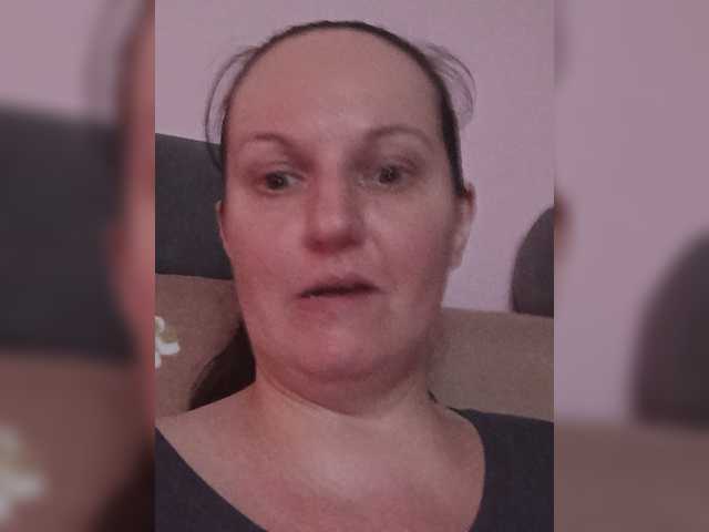 LadyAlma live cam on BongaCams