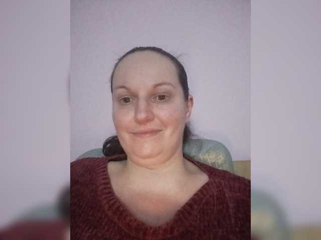 LadyAlma live cam on BongaCams