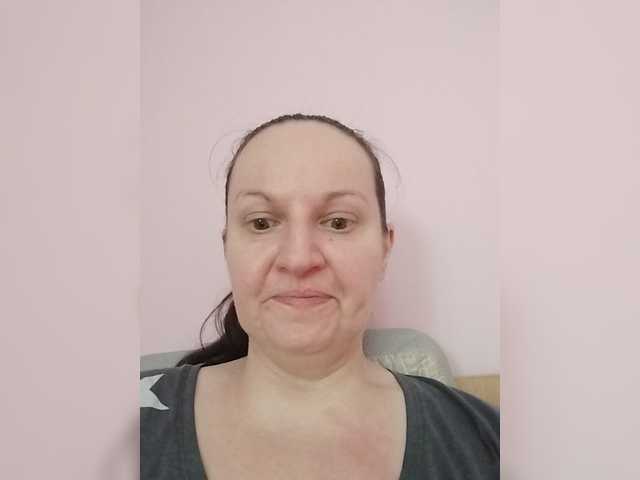 LadyAlma live cam on BongaCams