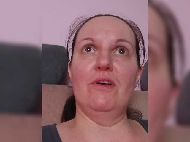 LadyAlma live webcam show