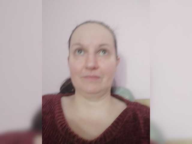 LadyAlma live cam preview