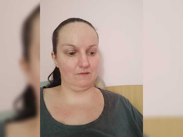 LadyAlma live cam on BongaCams