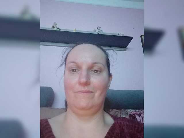 LadyAlma live cam on BongaCams