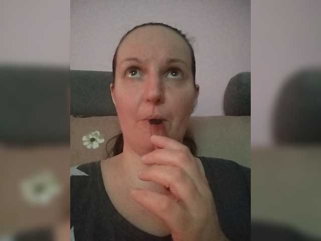 LadyAlma live cam on BongaCams