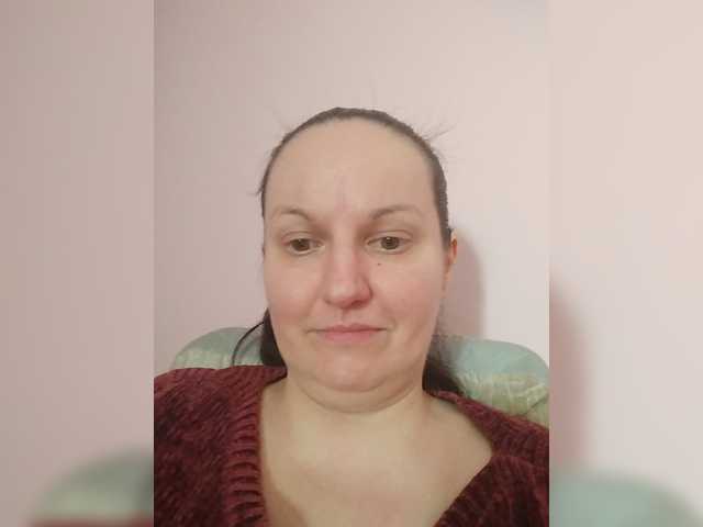 LadyAlma live cam preview