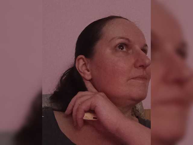 LadyAlma live cam on BongaCams
