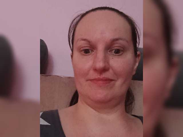 LadyAlma live cam on BongaCams