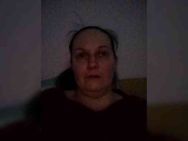 LadyAlma webcam