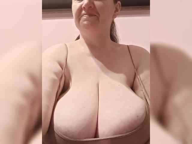 LadyAlma Sex Cam Show