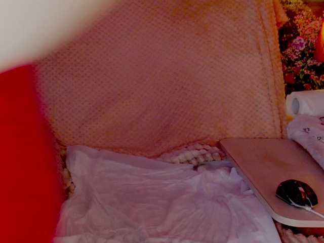 Nicolette69V