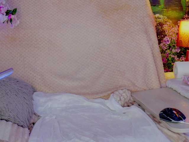 Nicol-sweet live cam on BongaCams