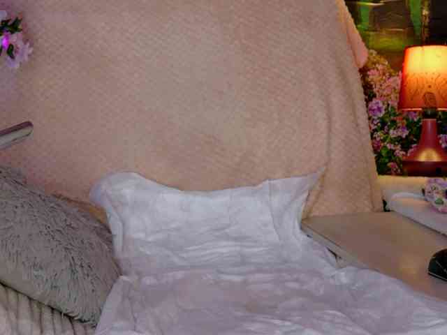 Nicolette69V webcam